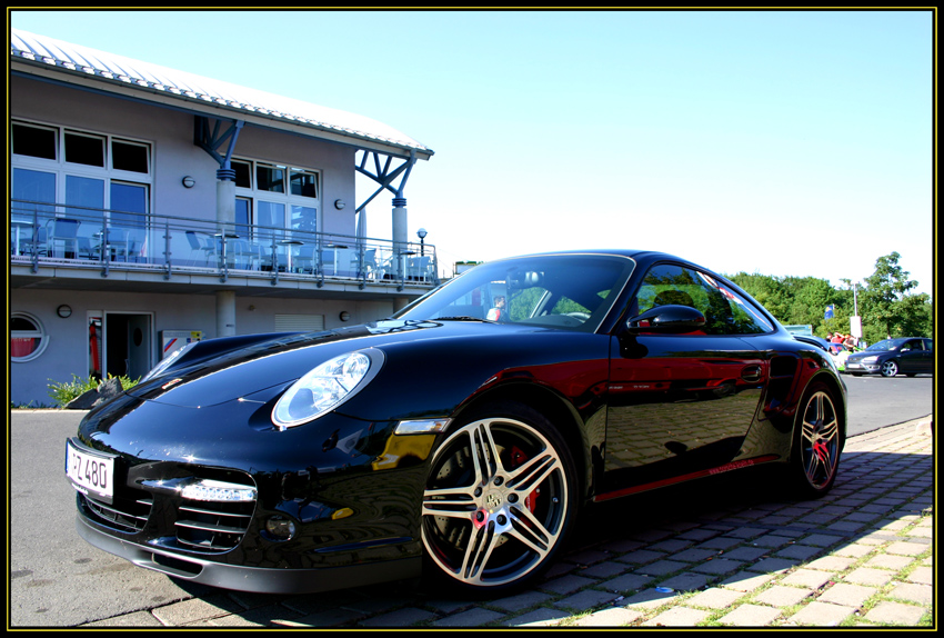 Porsche_997_turbo_Nurburgring_018